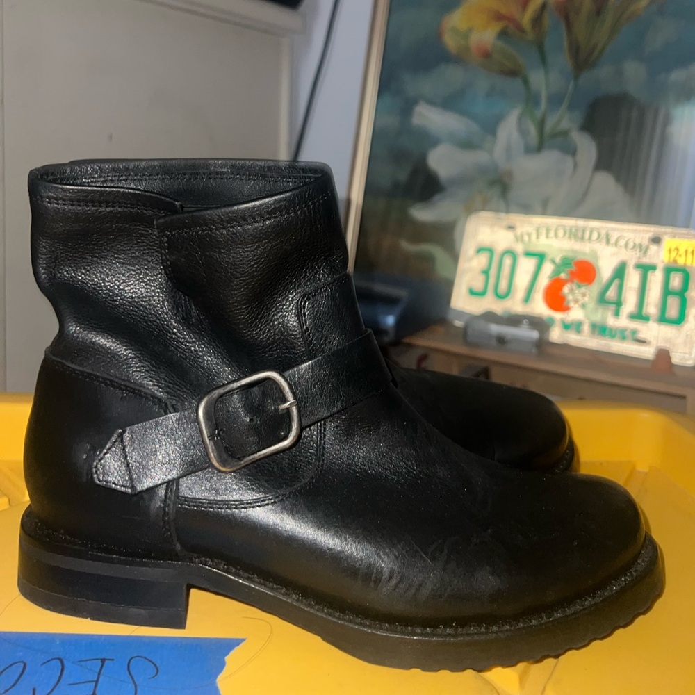 Frye boots. Size 9. Virtually new, leather and soles in great condition.